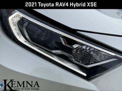 Used 2021 Toyota RAV4 XSE image 32