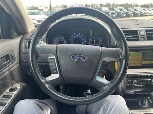 Used 2010 Ford Fusion SEL FWD image 15