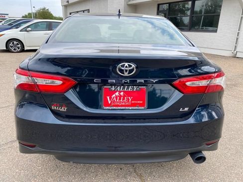 Used 2019 Toyota Camry LE w/ Convenience Package FWD image 4
