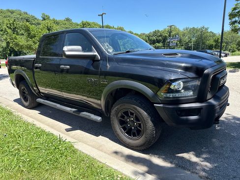 Used 2021 RAM 1500 Classic Warlock AWD/4WD image 3