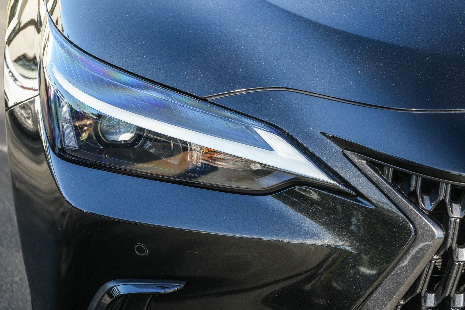 Used 2026 Lexus NX 350h AWD w/ Accessory Package (2T) image 8