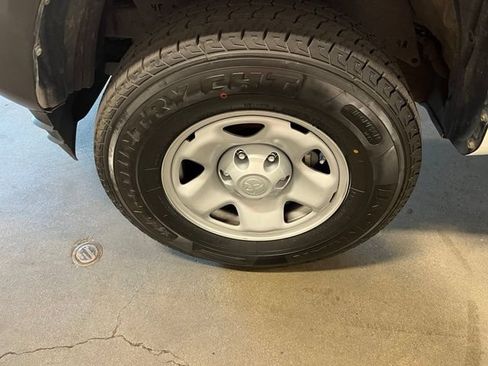 Used 2020 Toyota Tacoma SR RWD image 26