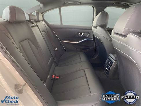 Used 2024 BMW 330e w/ Convenience Package image 61