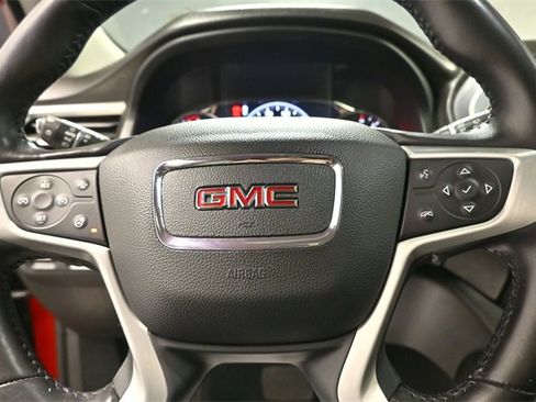 Used 2022 GMC Acadia SLT w/ Technology Package image 21