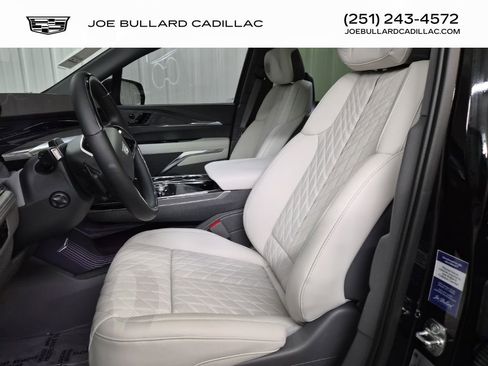 New 2026 Cadillac Escalade IQL Sport 1 AWD/4WD image 10