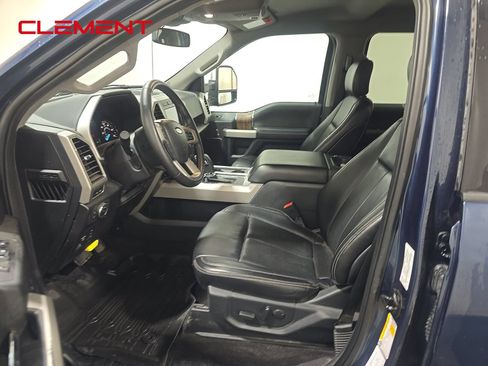 Used 2020 Ford F150 Lariat w/ Equipment Group 502A Luxury AWD/4WD image 4
