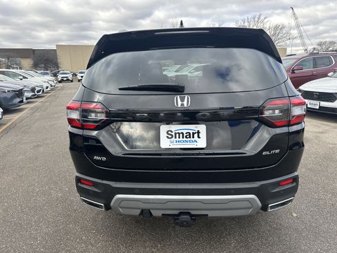 Certified 2023 Honda Pilot Elite image 6