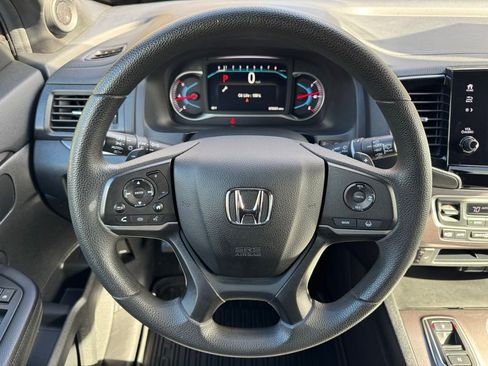 Used 2022 Honda Pilot Sport image 15