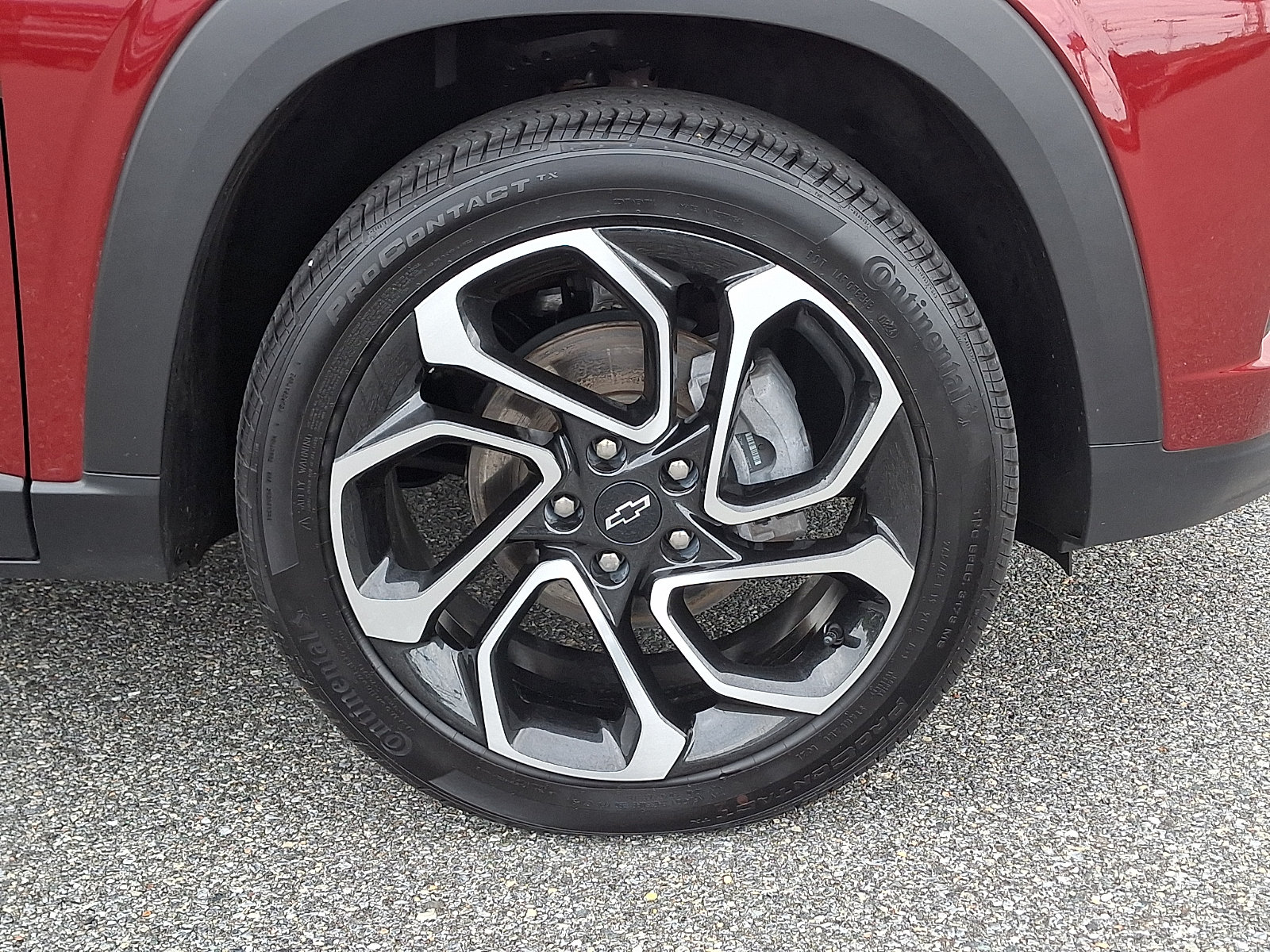 Used 2025 Chevrolet Trax RS w/ Driver Confidence Package FWD image 8