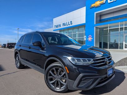 Used 2022 Volkswagen Tiguan SE
