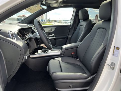 Certified 2025 Mercedes-Benz GLA 250 4MATIC image 3