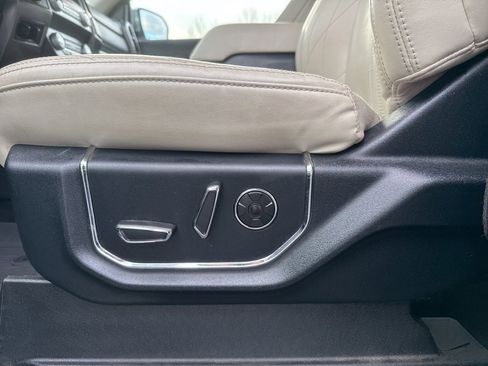 Used 2021 Ford Expedition Max Platinum image 15