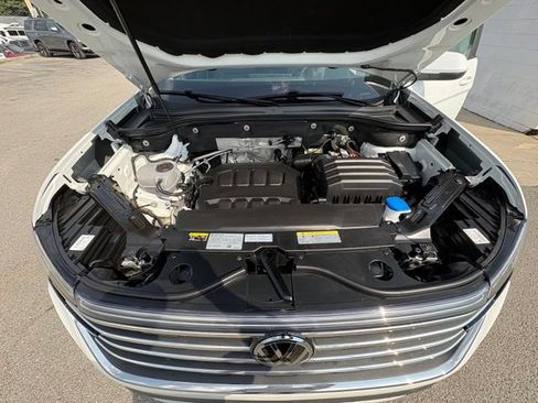 Used 2024 Volkswagen Atlas SE FWD image 34