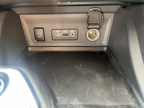 Used 2024 Nissan Sentra SV w/ All-Weather Package image 42