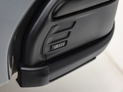 Used 2025 GMC Sierra 2500 AT4X w/ AT4X AEV Edition image 24