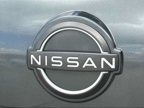 Used 2023 Nissan Rogue SV w/ SV Premium B Package AWD/4WD image 12