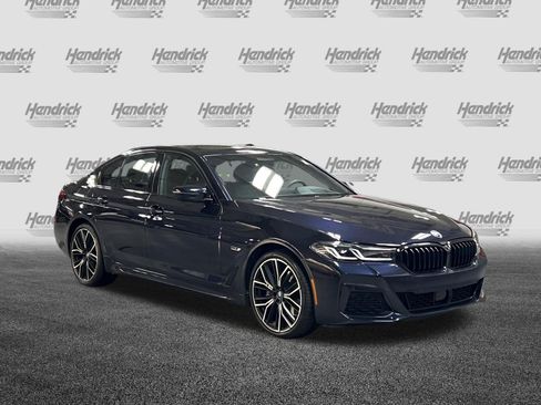 Used 2023 BMW 530e w/ M Sport Package RWD image 2