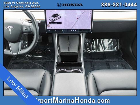Used 2018 Tesla Model 3 Long Range RWD image 4