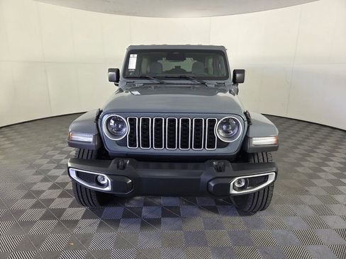 Used 2025 Jeep Wrangler Sahara w/ Safety Group image 3