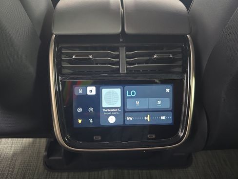 Used 2022 Rivian R1T Launch Edition AWD/4WD image 27