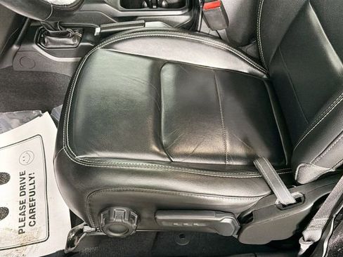 Used 2021 Jeep Wrangler Unlimited Sahara w/ Dual Top Group image 18