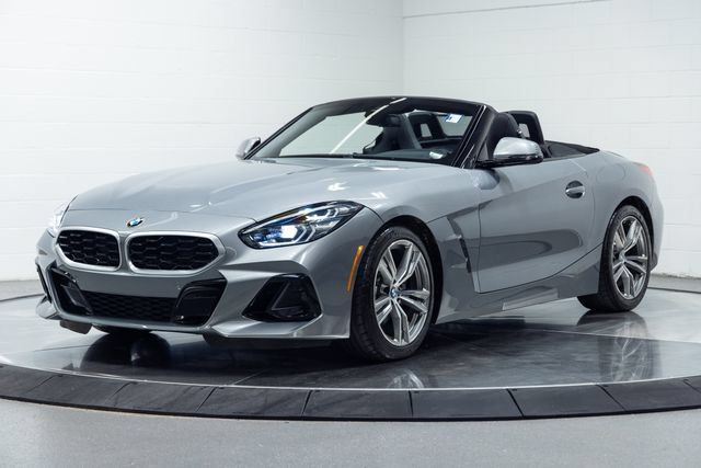 Used 2023 BMW Z4 sDrive30i w/ Driving Assistance Package RWD image 6
