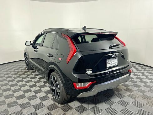 Certified 2025 Kia Niro EX Touring image 7
