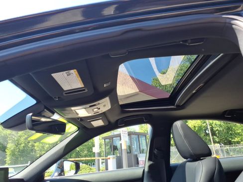 Used 2024 Lexus IS 350 F Sport w/ Memory Package AWD/4WD image 7