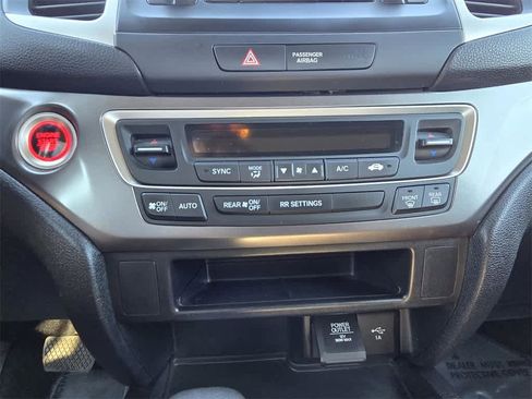 Used 2019 Honda Ridgeline Sport image 17