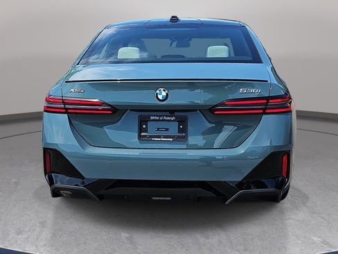 New 2026 BMW 530i xDrive w/ M Sport Package AWD/4WD image 6