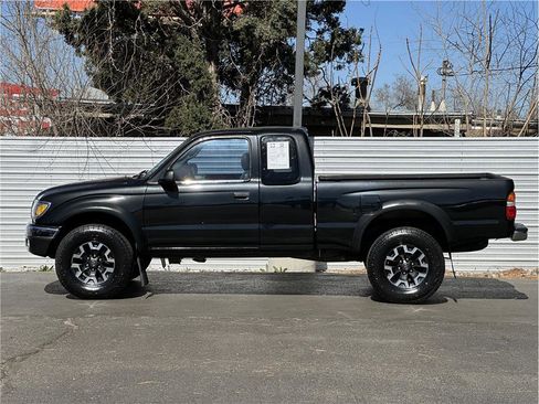 Used 2003 Toyota Tacoma 4x4 Xtracab V6 image 13