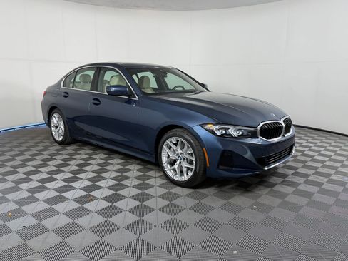 Used 2026 BMW 330i Sedan w/ Convenience Package RWD image 7