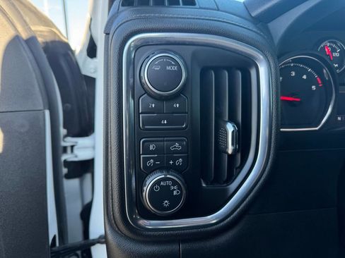 Used 2023 Chevrolet Silverado 2500 LT w/ Convenience Package image 15