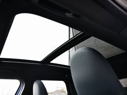 Used 2025 MINI Cooper Countryman S w/ Comfort Package Max image 18