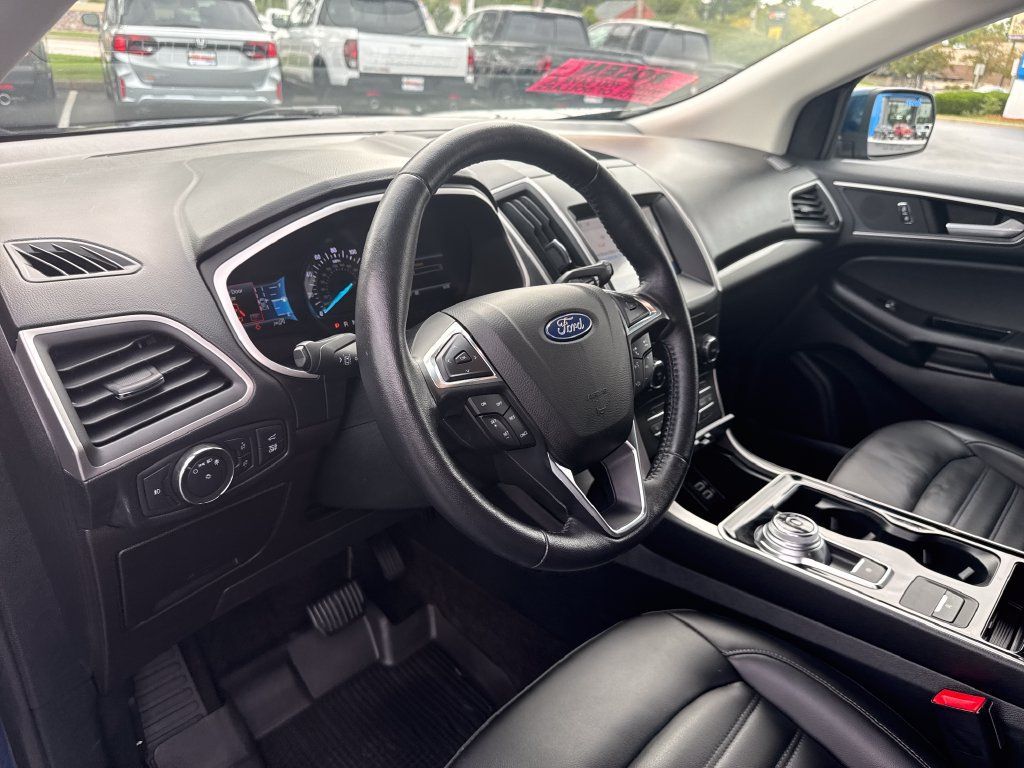 Used 2020 Ford Edge SEL w/ Convenience Package AWD/4WD image 14