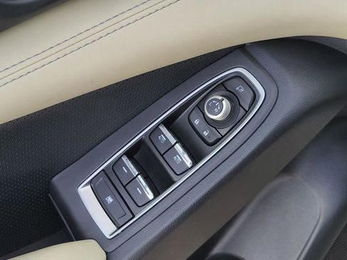 Certified 2023 Subaru Ascent Limited w/ Technology Package image 19