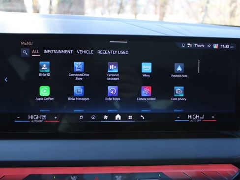 Used 2025 BMW X3 xDrive30i w/ Premium Package image 15