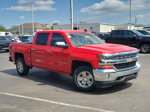 Used 2017 Chevrolet Silverado 1500 LT w/ All Star Edition image 30