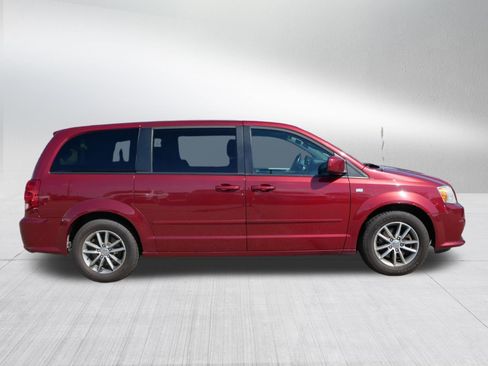 Used 2014 Dodge Grand Caravan SE FWD image 8