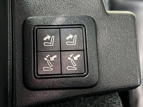 Used 2016 Land Rover Range Rover Sport Autobiography image 18