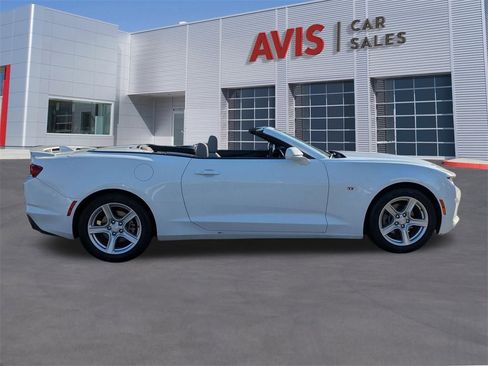 Used 2023 Chevrolet Camaro LT image 5