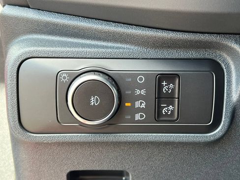 Used 2026 Ford Bronco Badlands AWD/4WD image 18