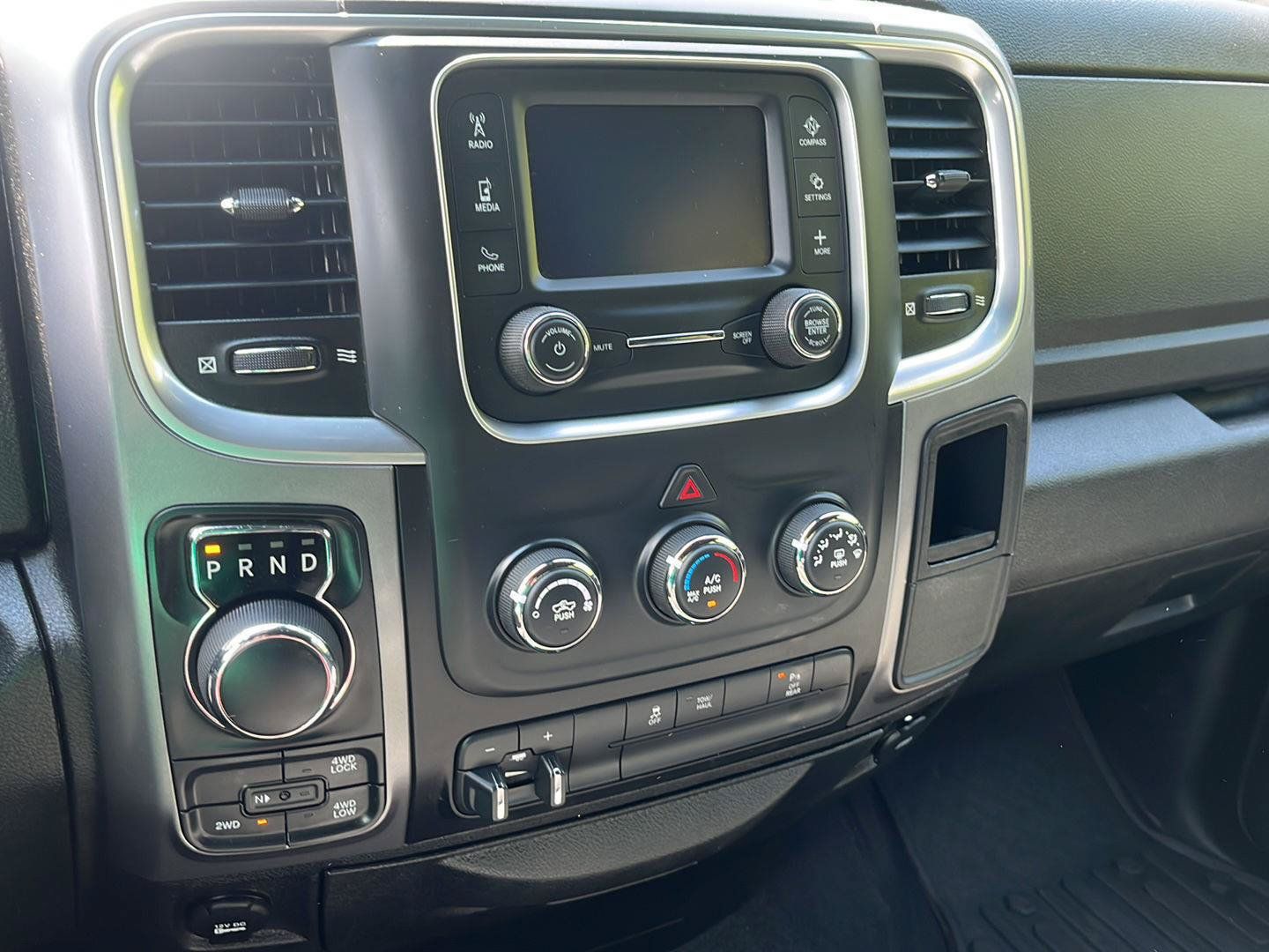 Used 2022 RAM 1500 Warlock w/ Warlock Decor Package AWD/4WD image 19