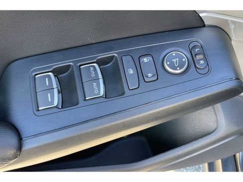 Certified 2025 Acura Integra FWD image 11