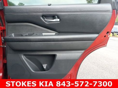 Used 2022 Nissan Pathfinder Platinum w/ Lighting Package (N93) image 35