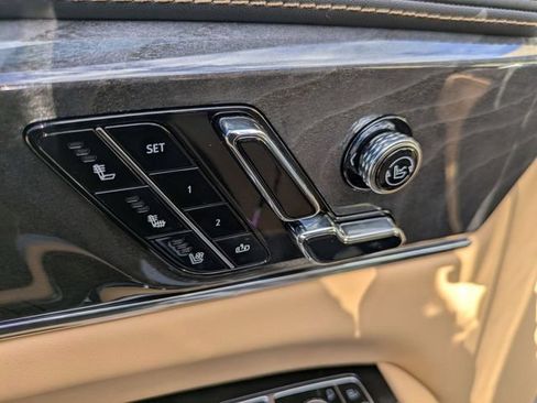 Used 2025 Cadillac Escalade IQ Sport 2 w/ LPO, ONYX Package AWD/4WD image 19