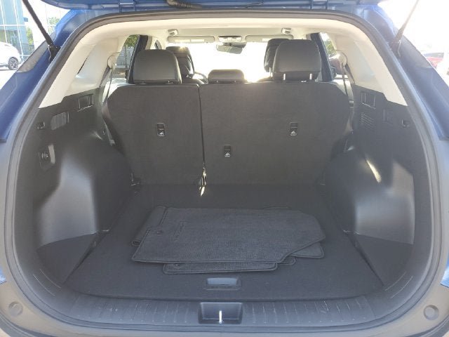 Used 2025 Kia Sportage EX FWD image 15