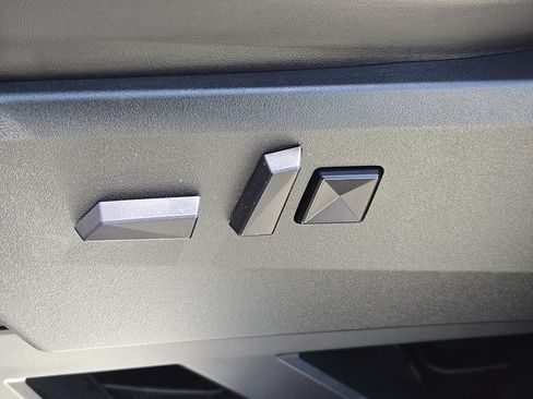Used 2024 Tesla Cybertruck Cyberbeast AWD/4WD image 19