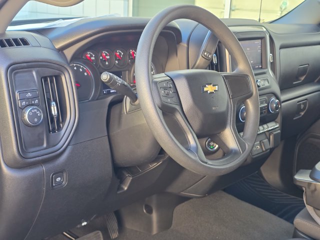 Certified 2024 Chevrolet Silverado 1500 Custom RWD image 9