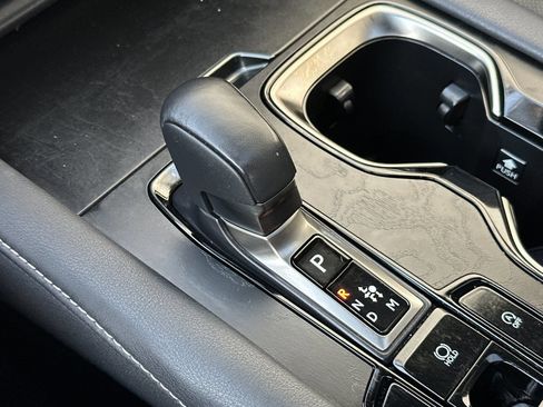 Used 2024 Lexus RX 350 Premium w/ Accessory Package (Z1) image 25